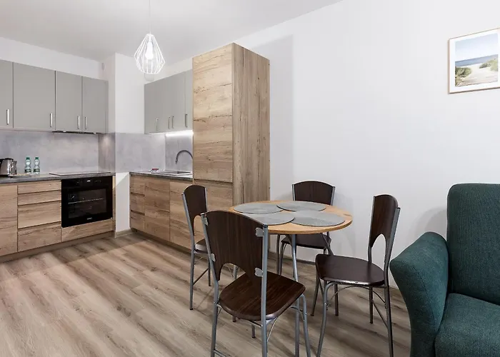 Airport Comfy By Bookinghost Apartamento *