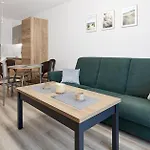 Апартаменты Airport Comfy By Bookinghost *