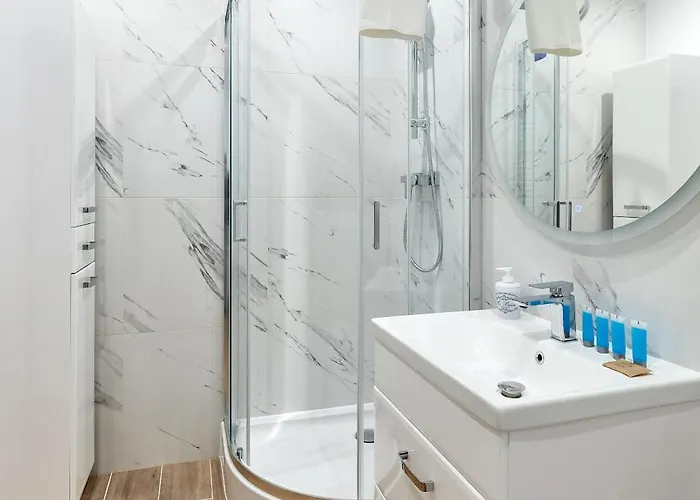 Airport Comfy By Bookinghost Poznań